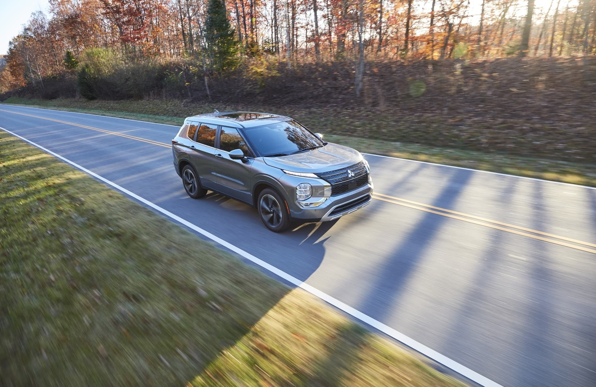 2022 Mitsubishi Outlander Shown.