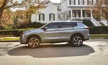 Mitsubishi Outlander 2021 0221 078