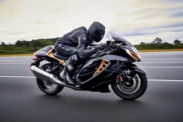 Moto Suzuki Hayabusa 2021 Accion 28