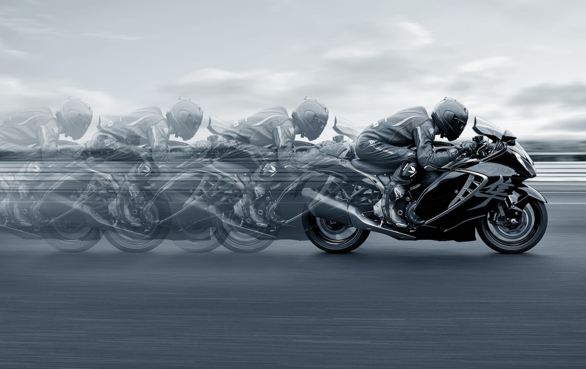 Moto Suzuki Hayabusa 2021 Accion 38