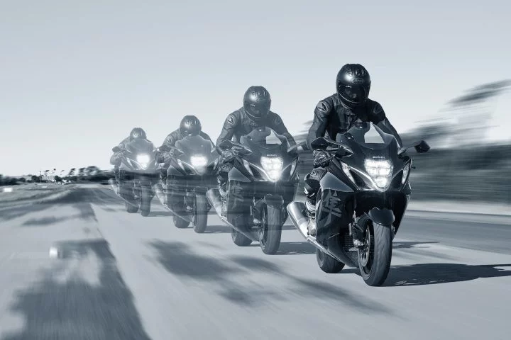 Moto Suzuki Hayabusa 2021 Accion 39