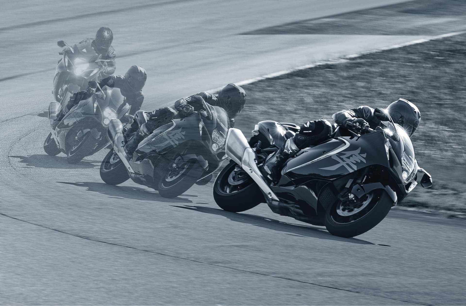 Moto Suzuki Hayabusa 2021 Accion 40