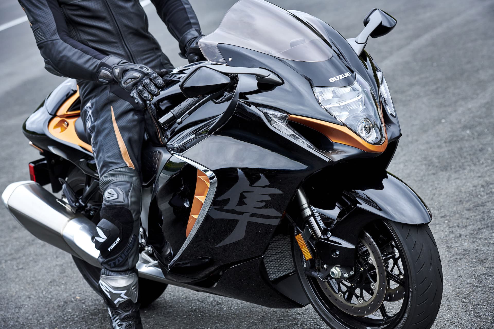 Moto Suzuki Hayabusa 2021 Accion 46
