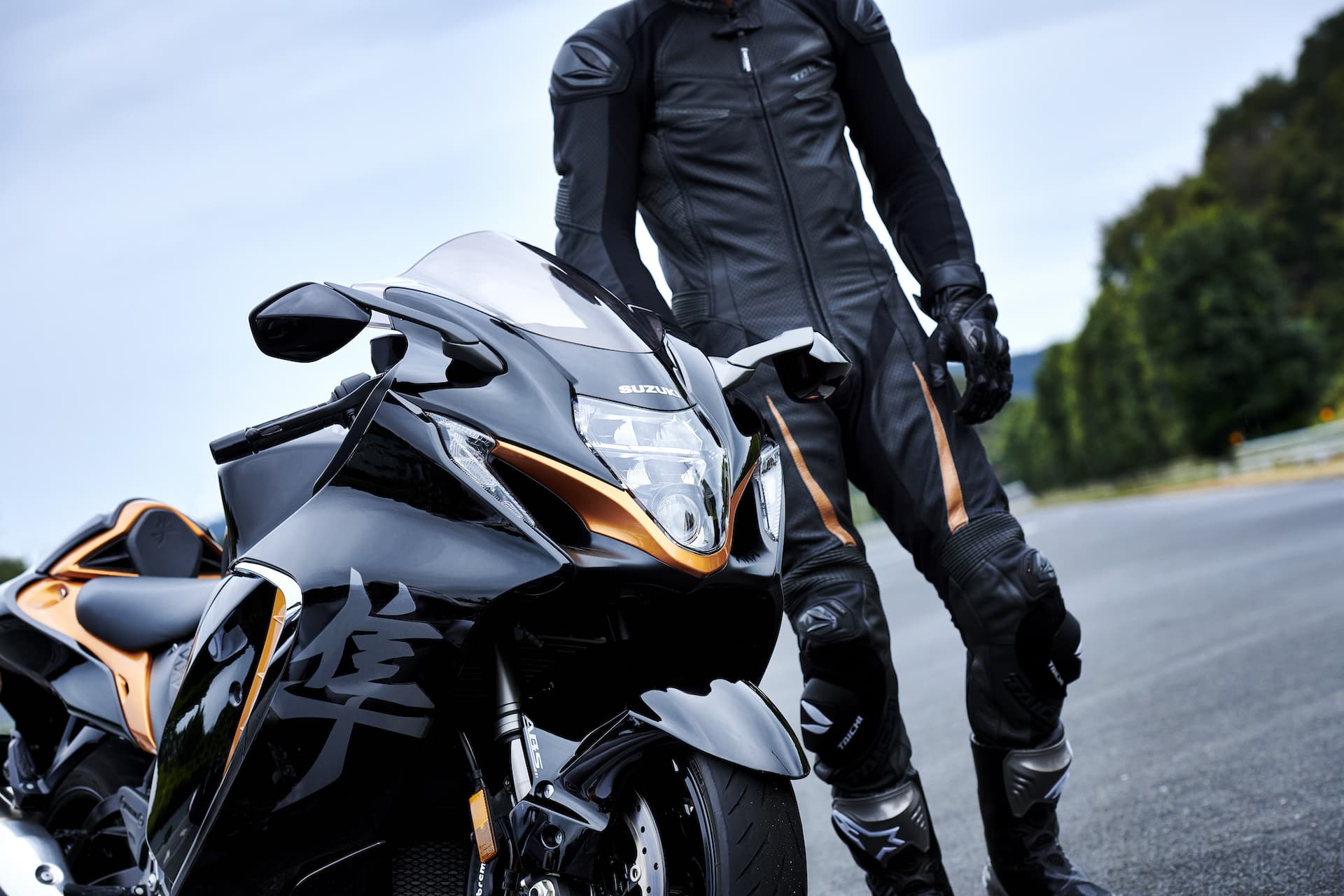 Moto Suzuki Hayabusa 2021 Accion 47