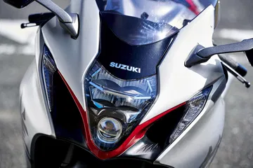 Moto Suzuki Hayabusa 2021 Accion 49