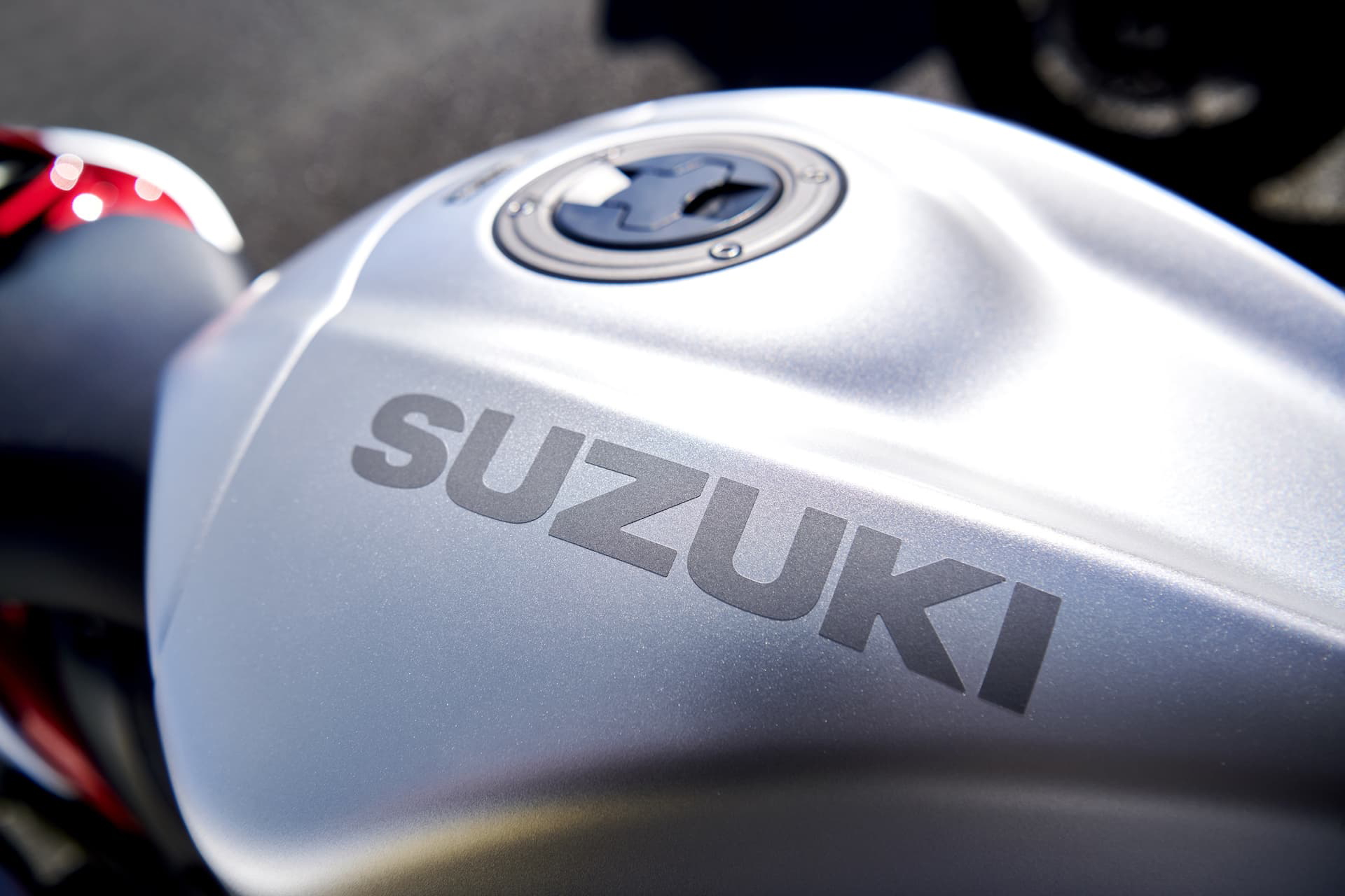 Moto Suzuki Hayabusa 2021 Accion 54