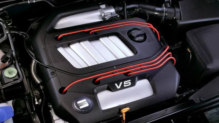 Motor V5 Volkswagen Seat 0221 01