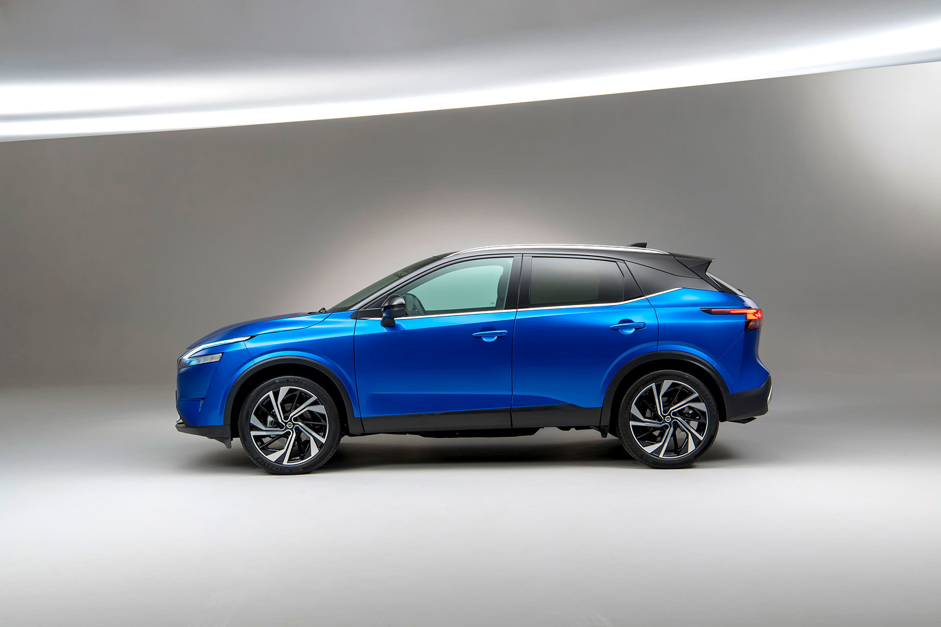 Nissan Qashqai 2021 Exterior Azul 01