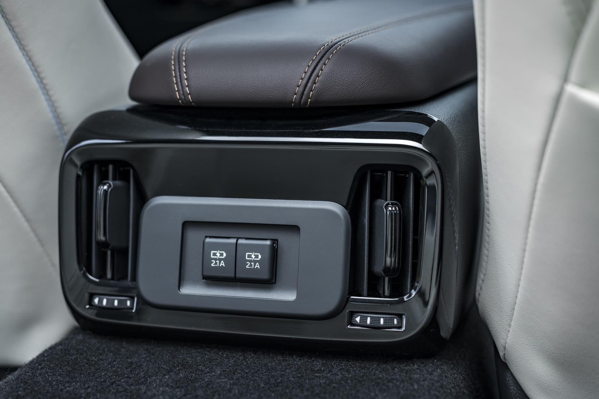 Toyota Mirai 2021 0221 098