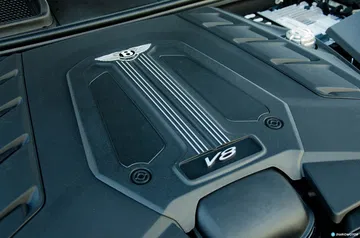 Bentley Bentayga V8 2021 0321 003