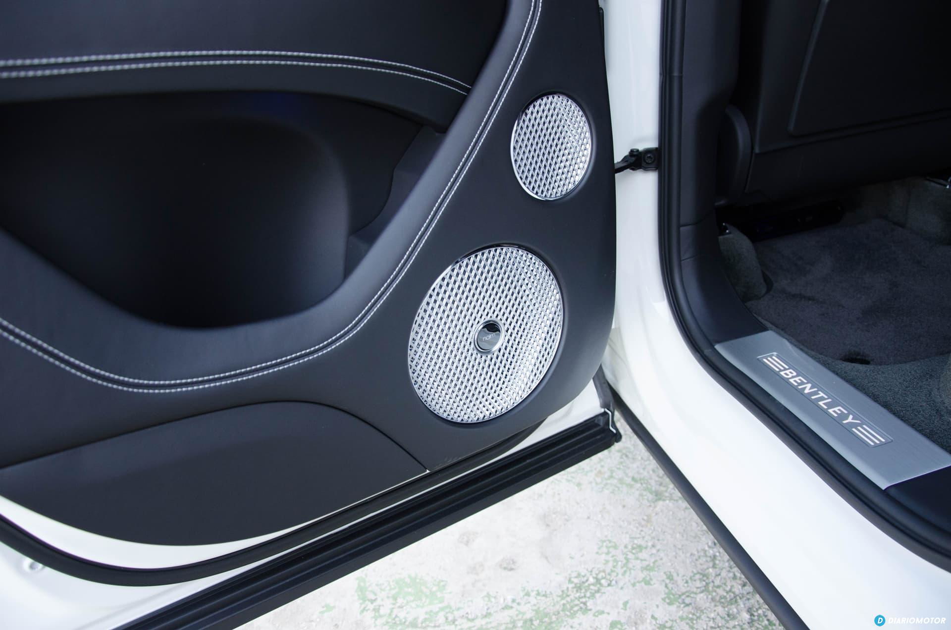 Bentley Bentayga V8 2021 0321 016 Sonido Naim