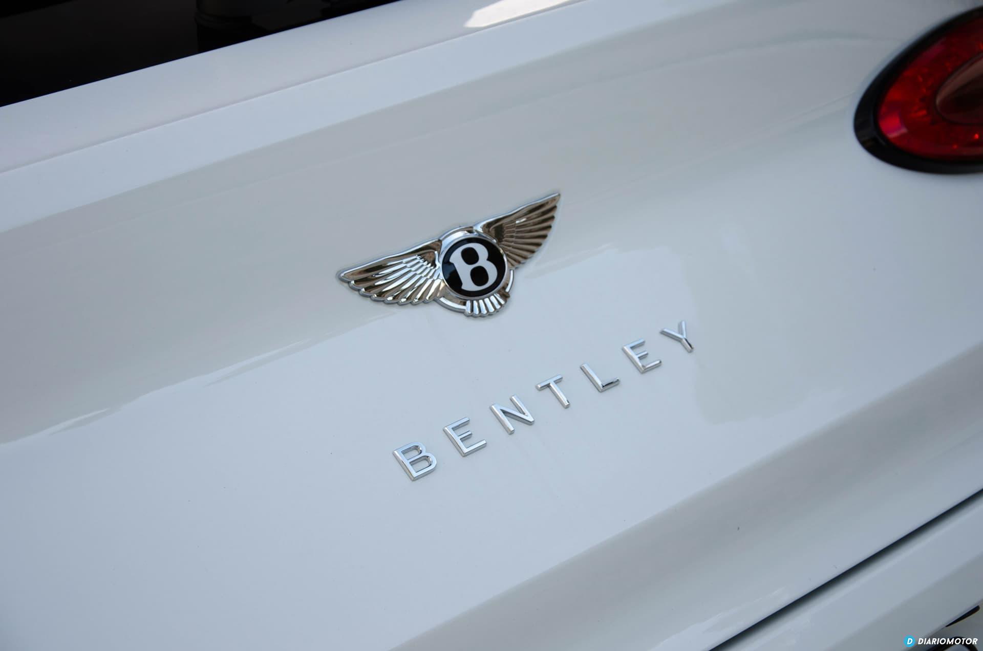 Bentley Bentayga V8 2021 0321 018