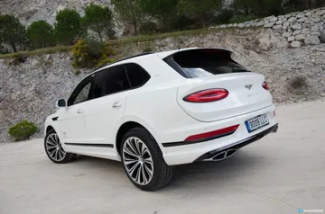Bentley Bentayga V8 2021 0321 027