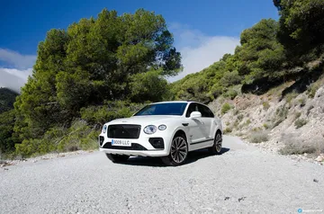 Bentley Bentayga V8 2021 0321 043