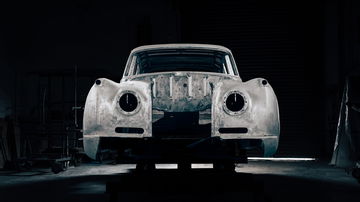 Bentley Continental Lunaz 12