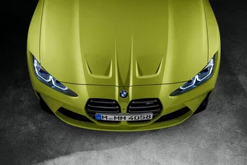 Bmw M4 Competition Coupe Amarillo Capo