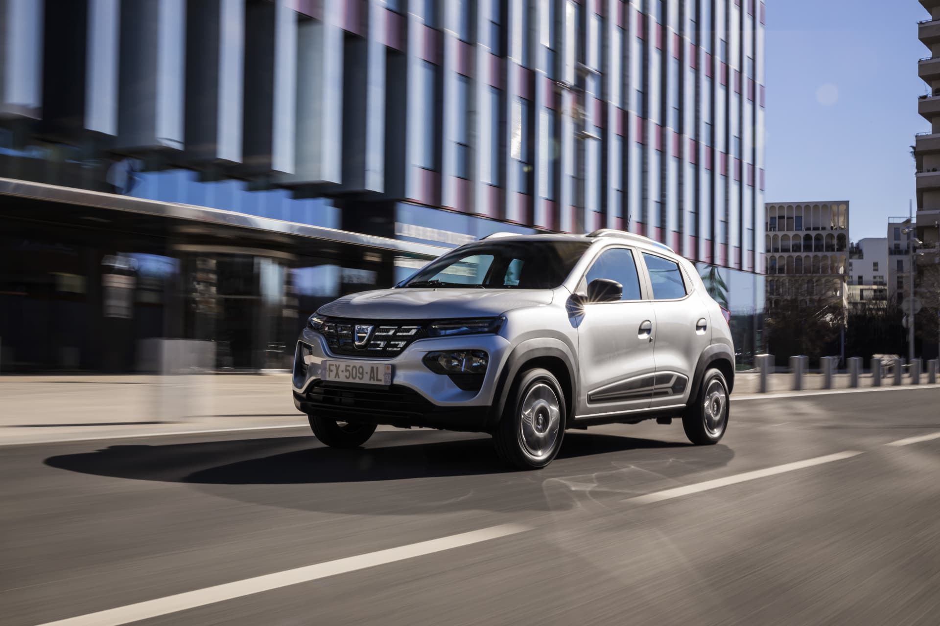 Dacia Spring 2021 Exterior Dinamica 02