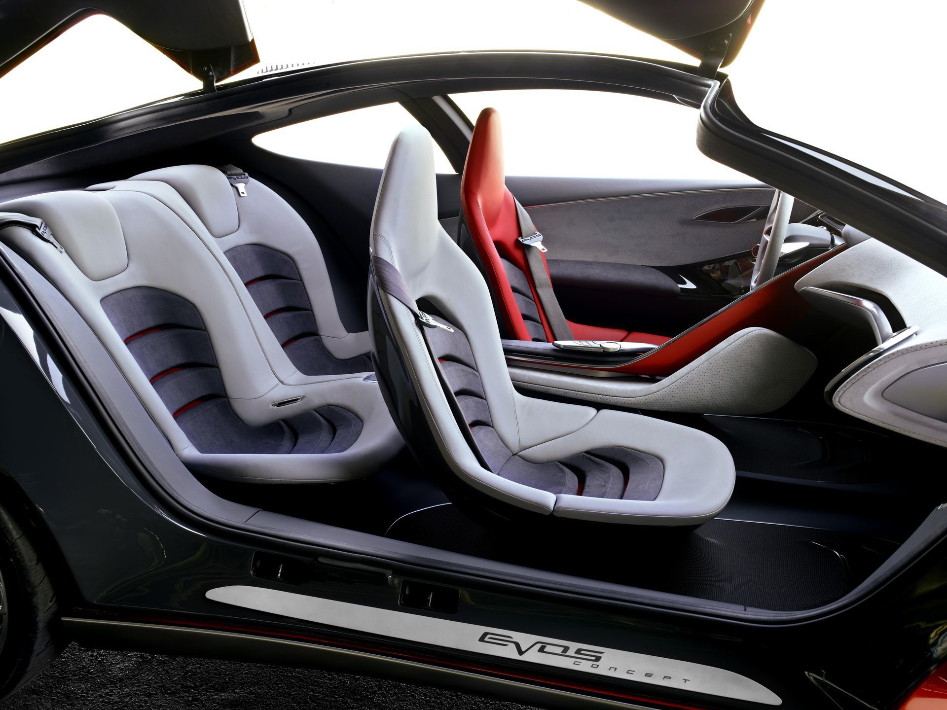 Ford Evos Concept 2011 6