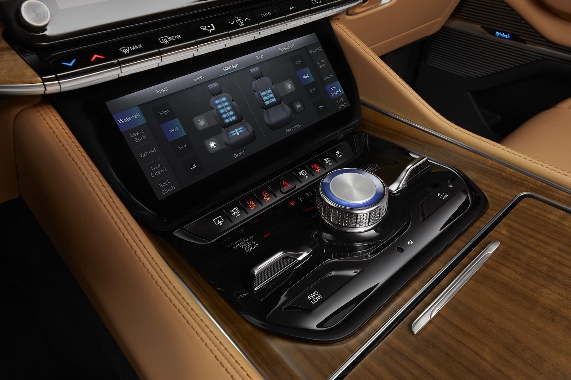 jeep-grand-wagoneer-2022-0321-058.jpg