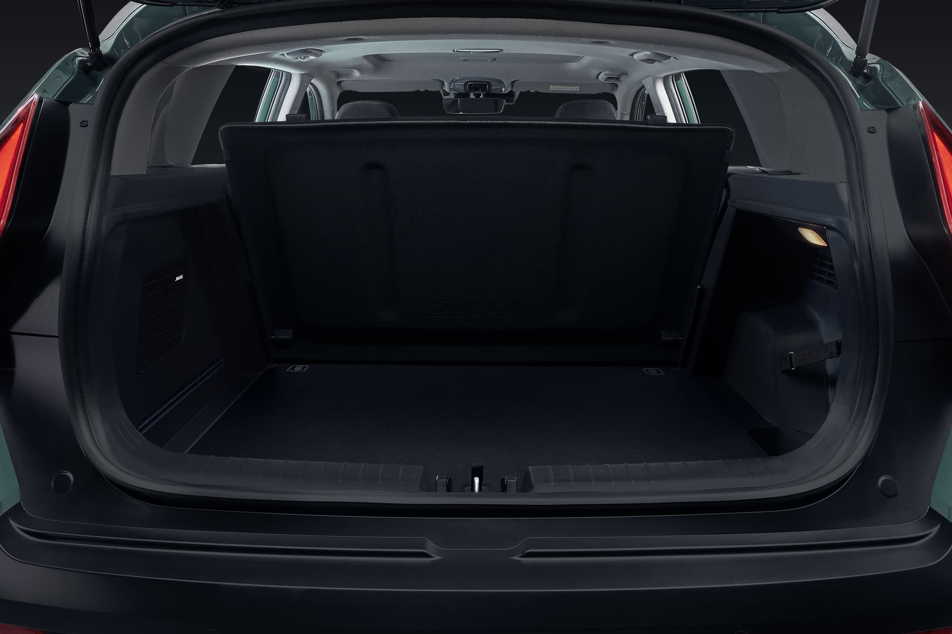 Vista trasera del maletero Hyundai Bayon, amplio y funcional para el segmento