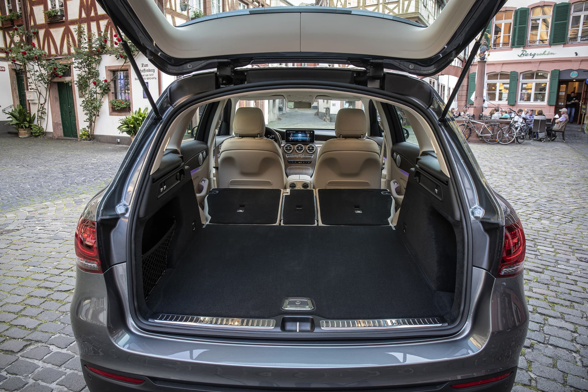Die Neue Glc Familie, Frankfurt 2019 The New Glc Family, Frankfurt 2019