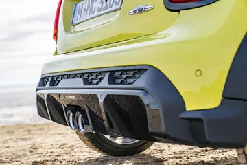 Mini Cabrio 2021 02