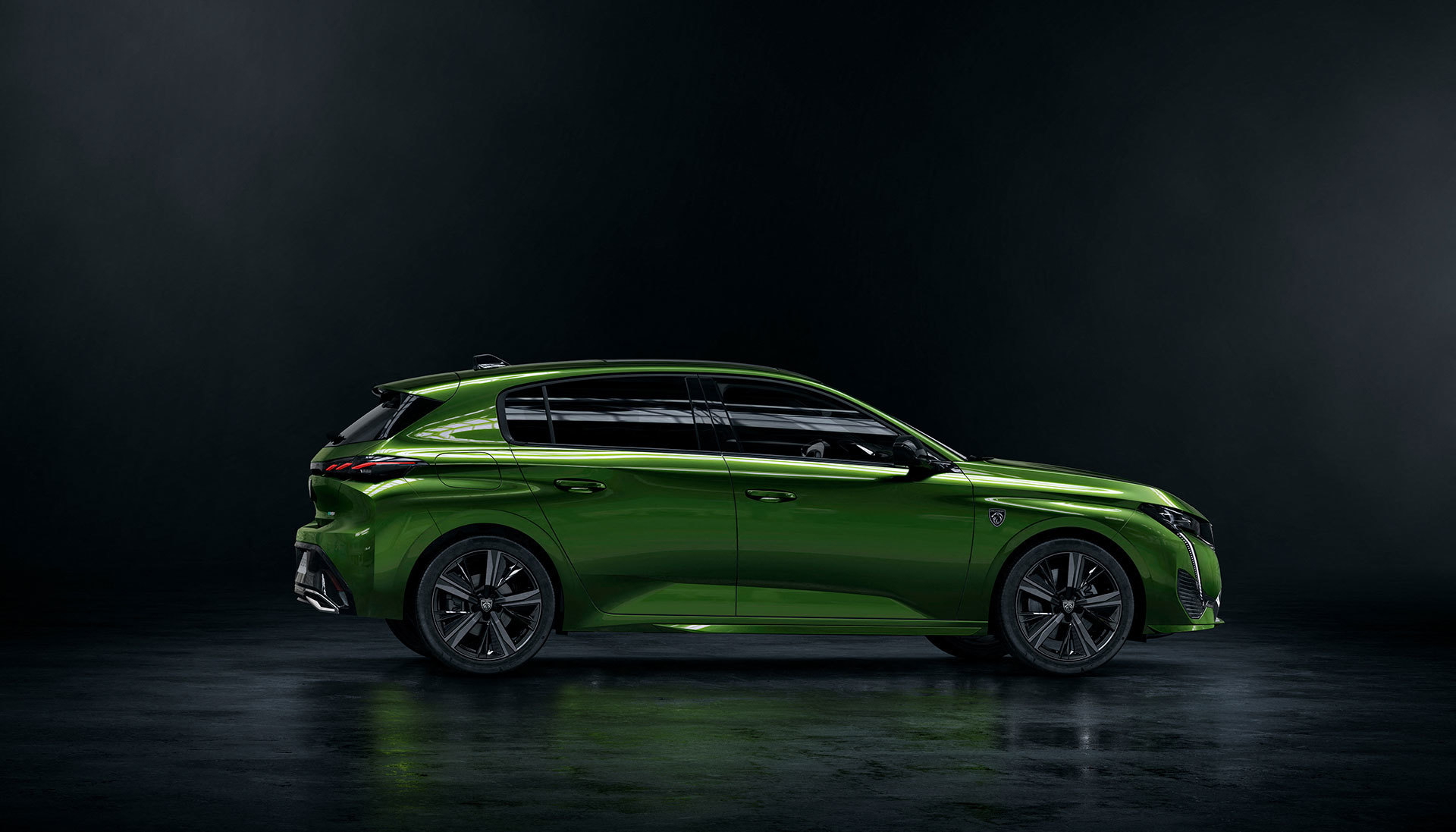 Peugeot 308 Lateral 2021 04