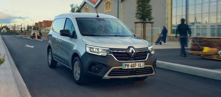 Renault Kangoo 2021 16 Frontal