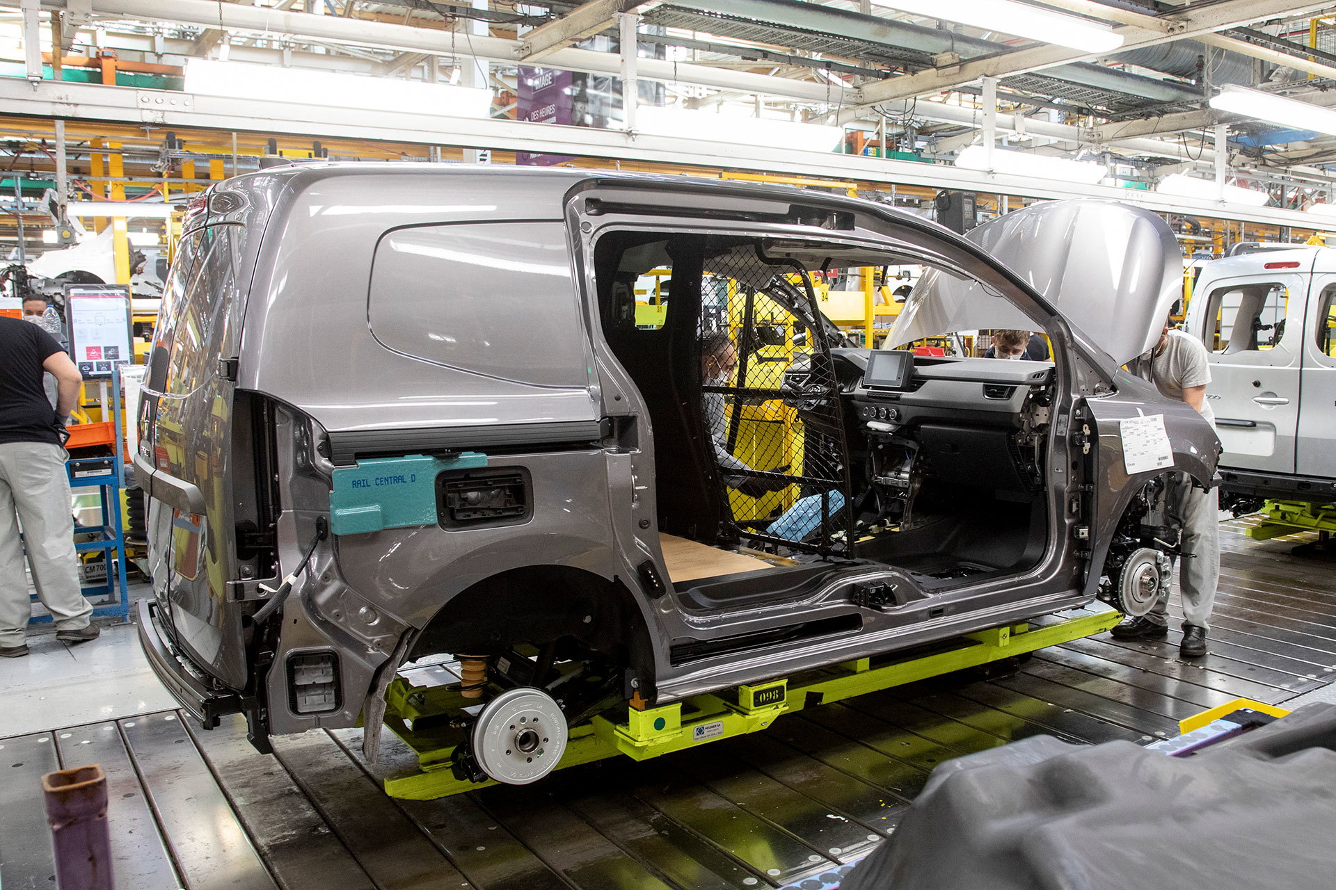 Renault Kangoo Combi 2021 Fabrica 08