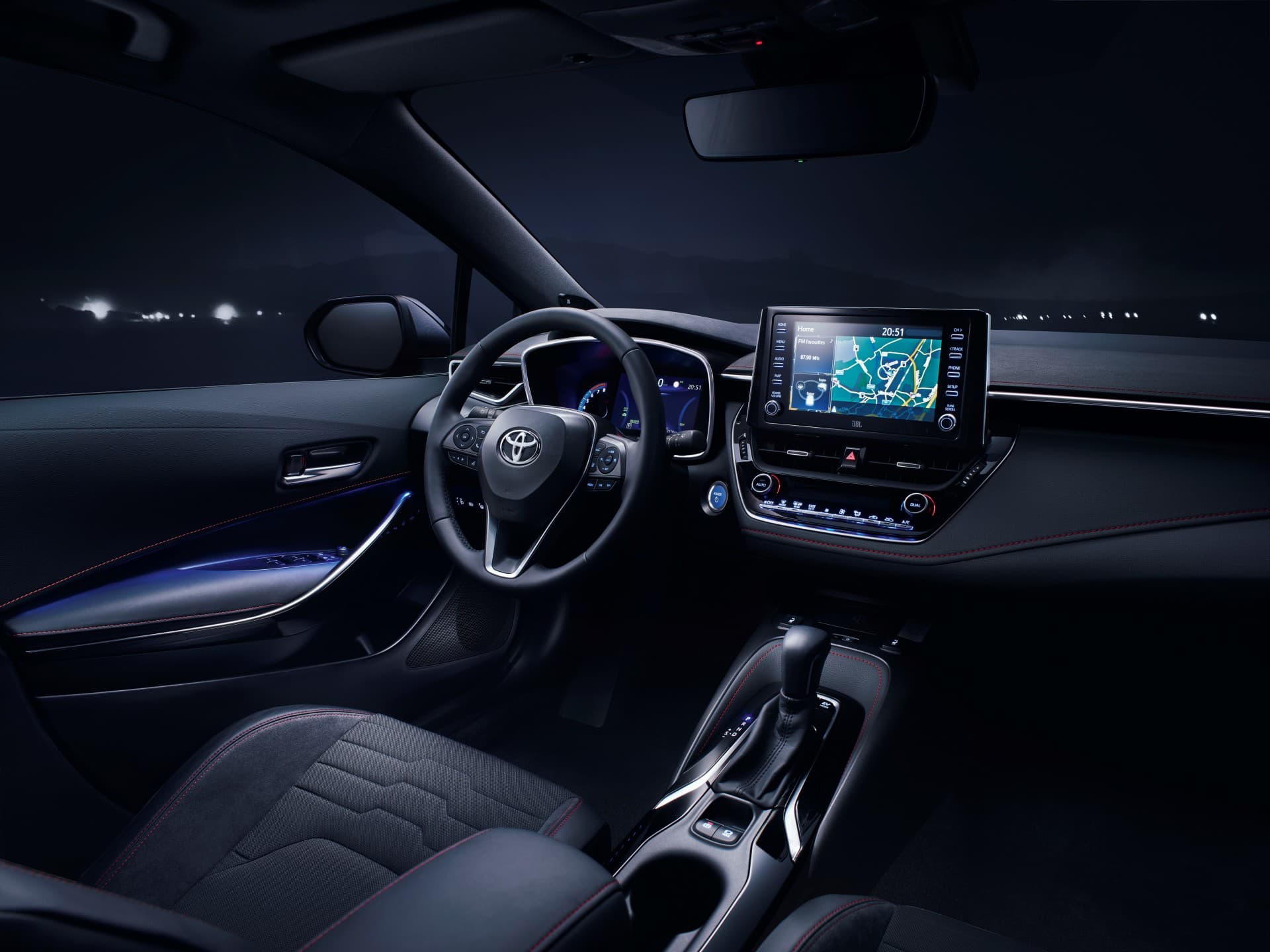 Toyota Corolla Hibrido Oferta Marzo 2021 Interior 01