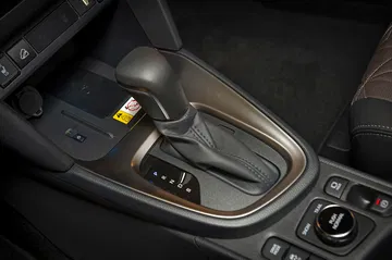 Toyota Yaris Cross 2021 Azul Palanca Cambios