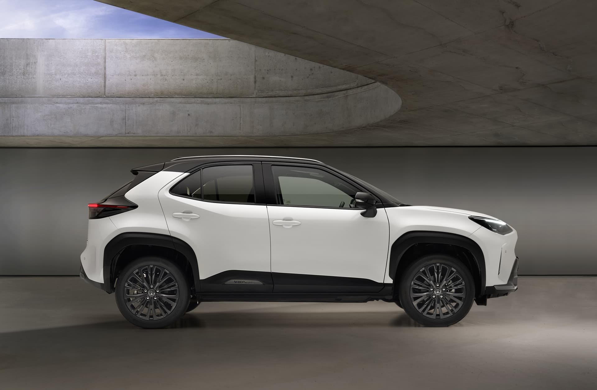 Toyota Yaris Cross Adventure 2021 Diseno Lateral 0321 004