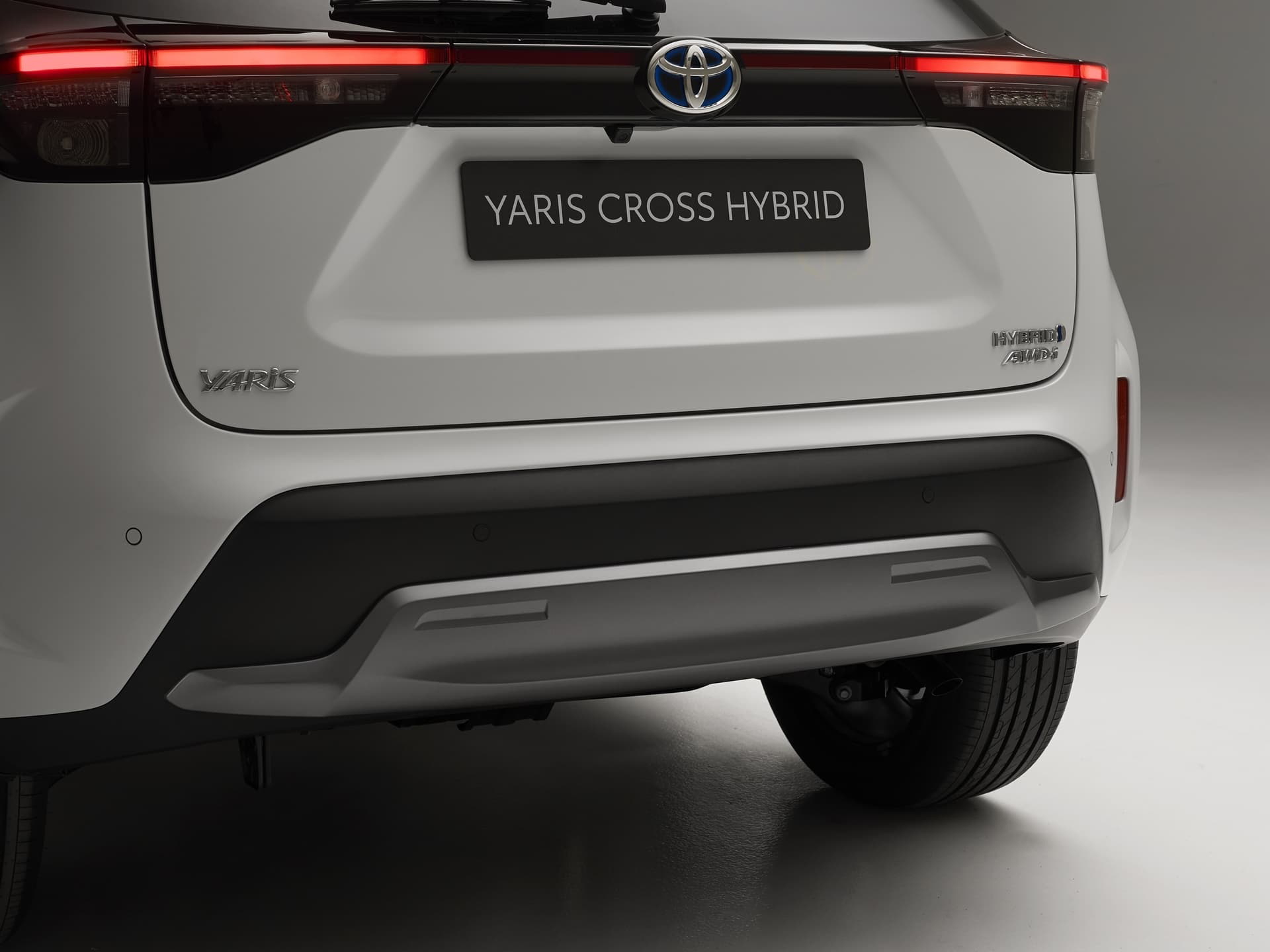 Toyota Yaris Cross Adventure 2021 Trasera 0321 008