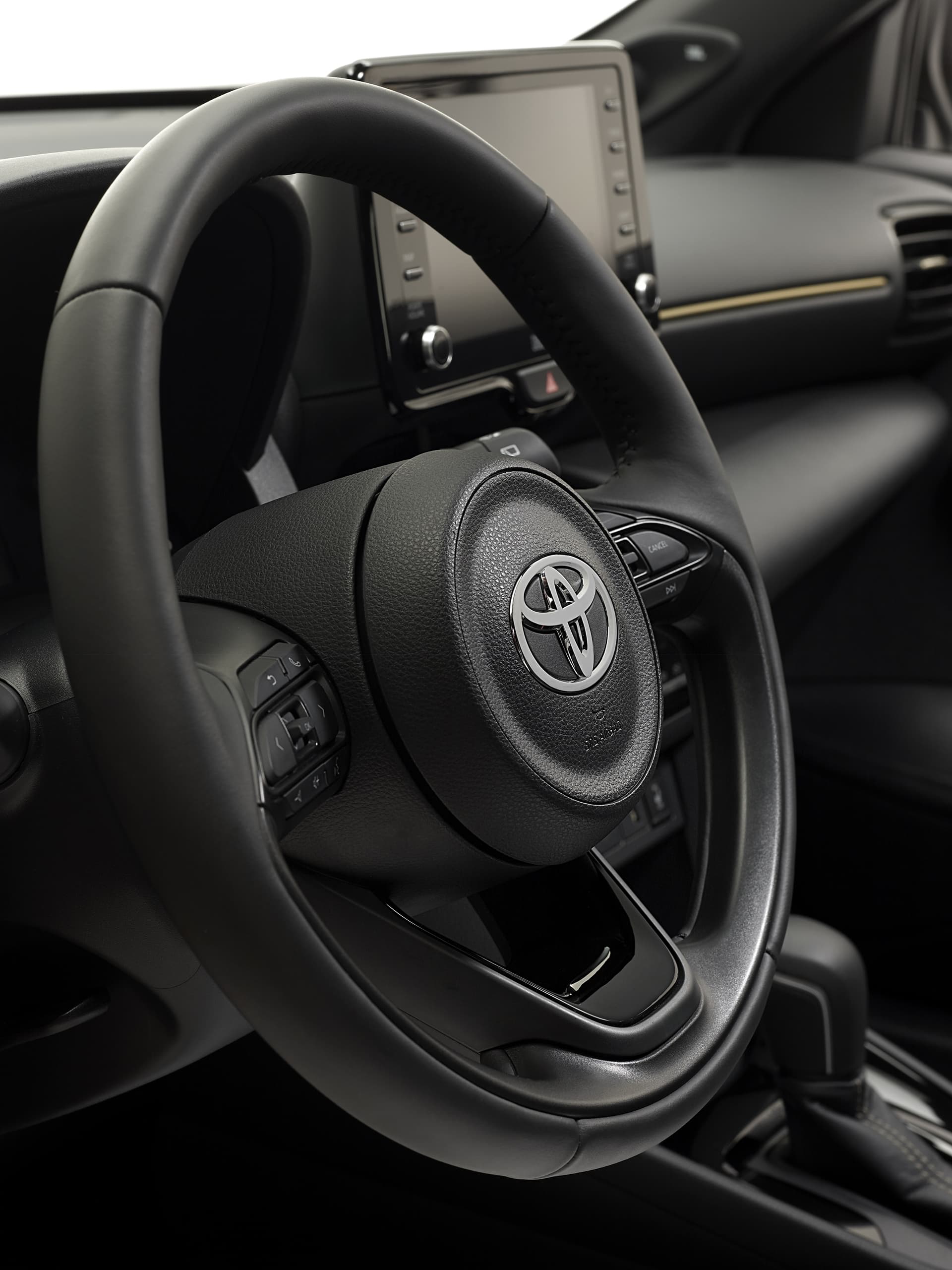Toyota Yaris Cross Adventure 2021 Volante 0321 013