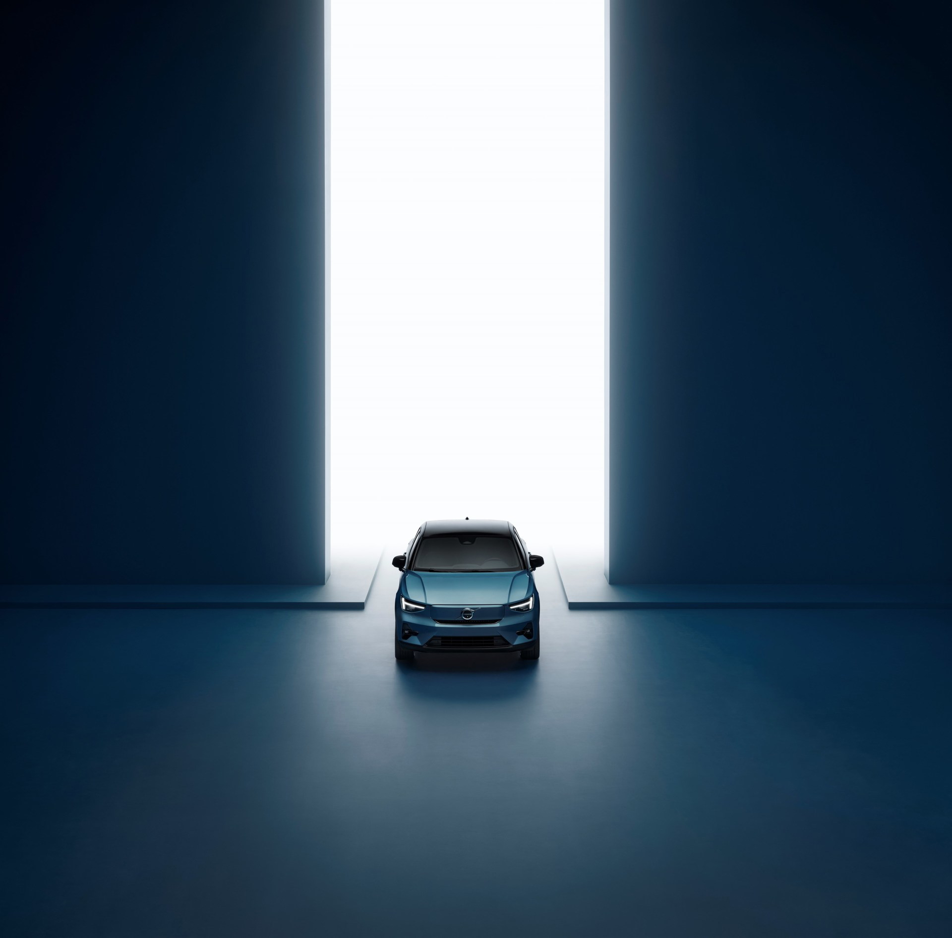Volvo C40 Recharge Studio