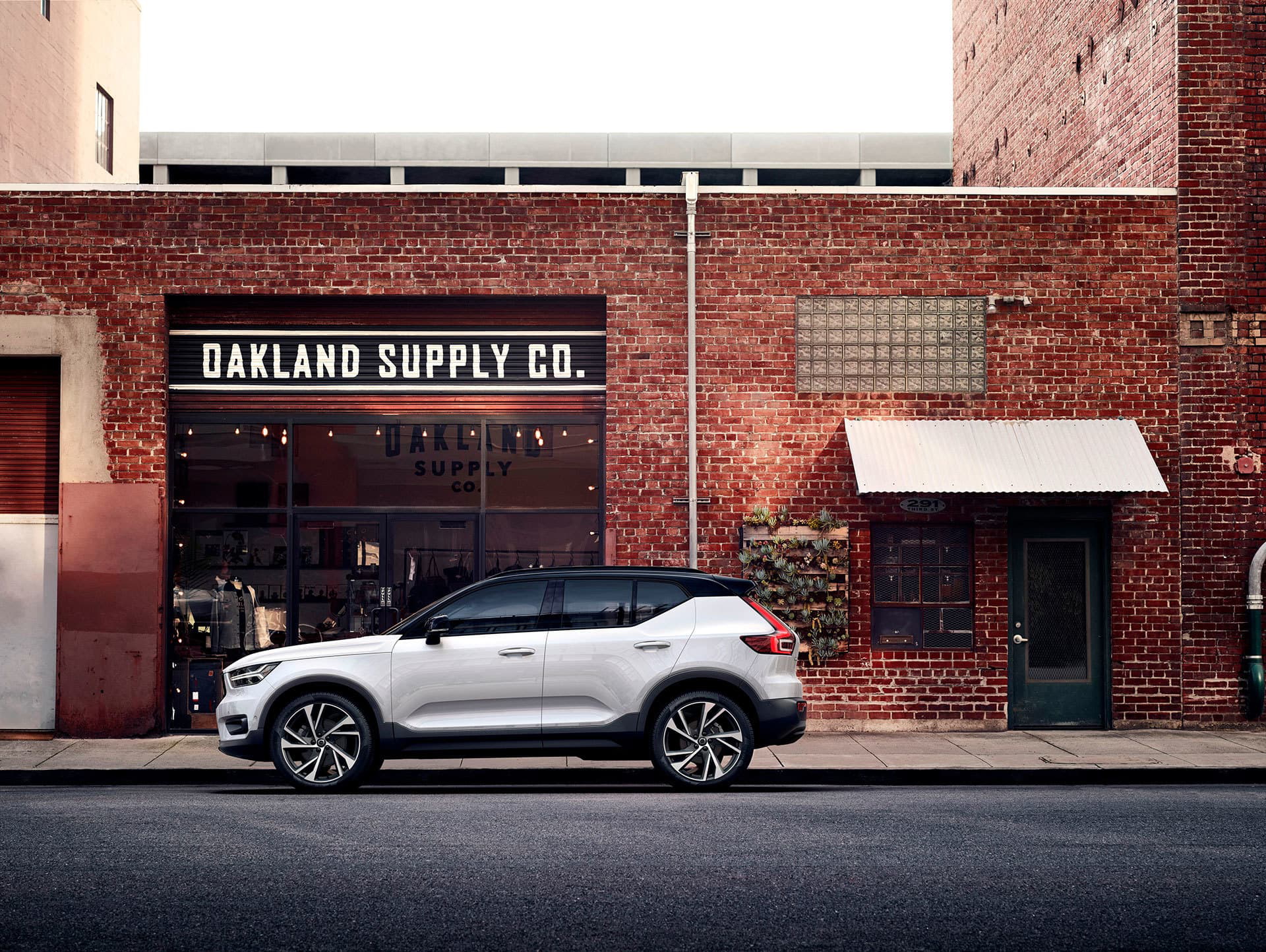 Volvo Xc40 Oferta 2021 Blanco Lateral 2
