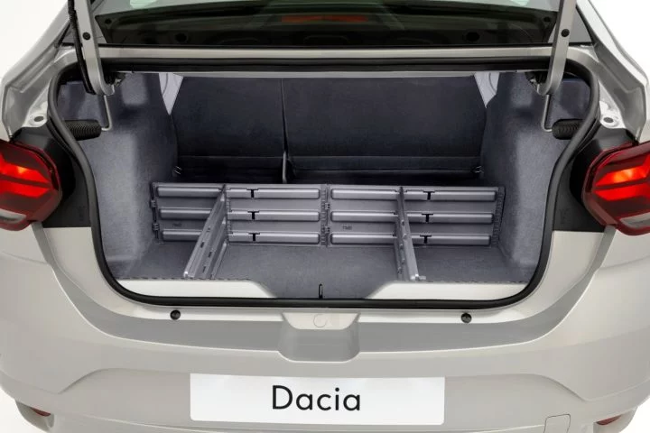 Pre Show Nouvelle Gamme Dacia (xji)