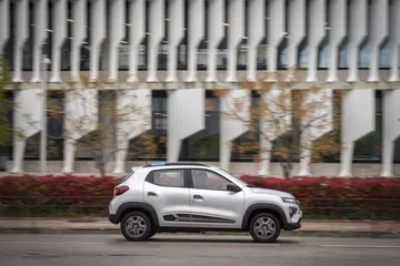 Dacia Spring 2021 0421 029