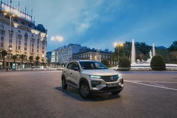 Dacia Spring 2021 0421 054
