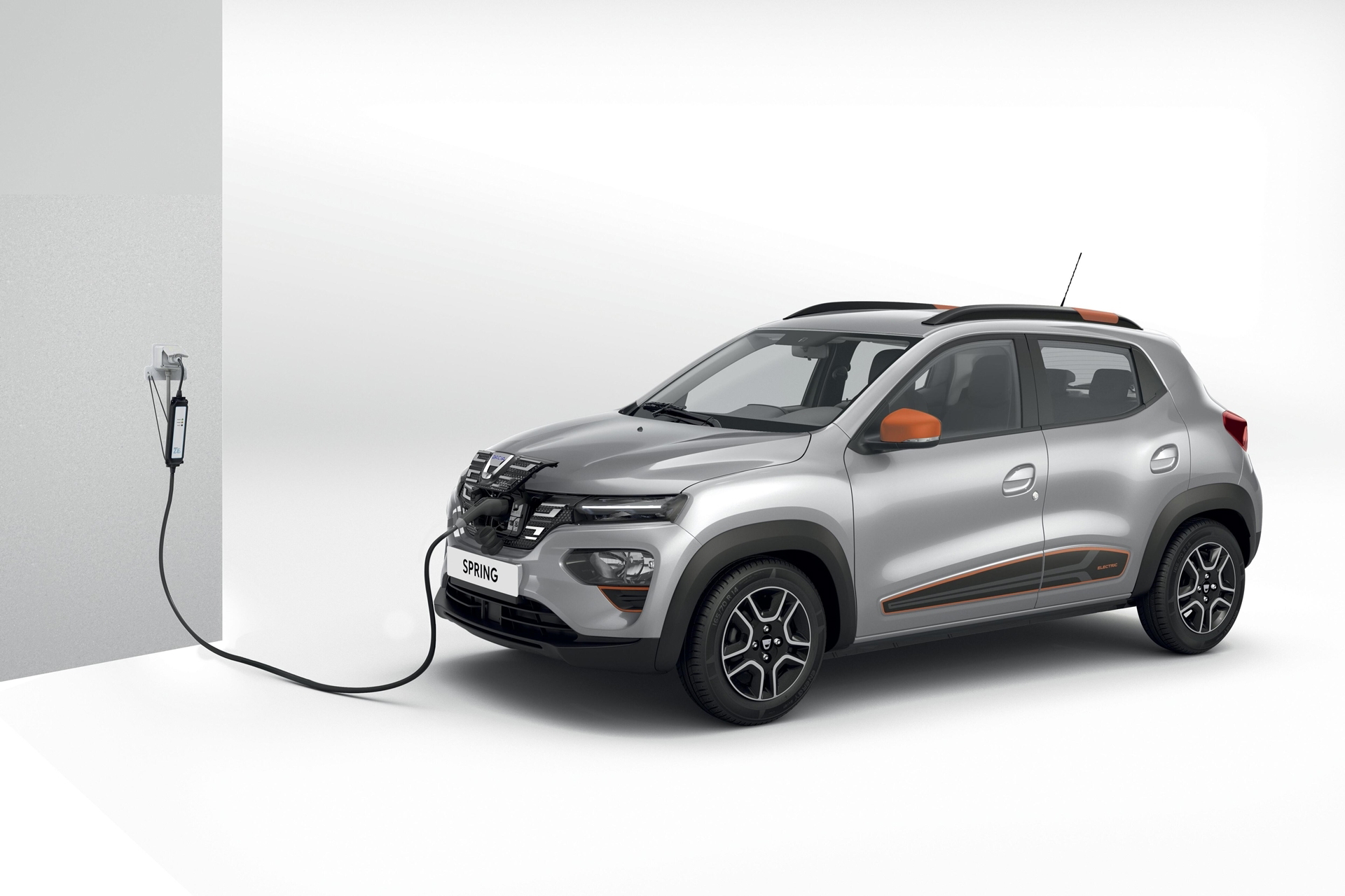 Dacia Spring (bbg)