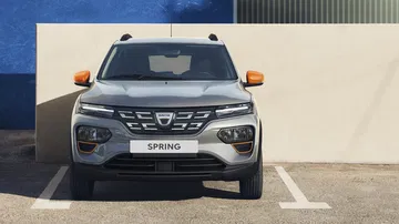 Dacia Spring (bbg)