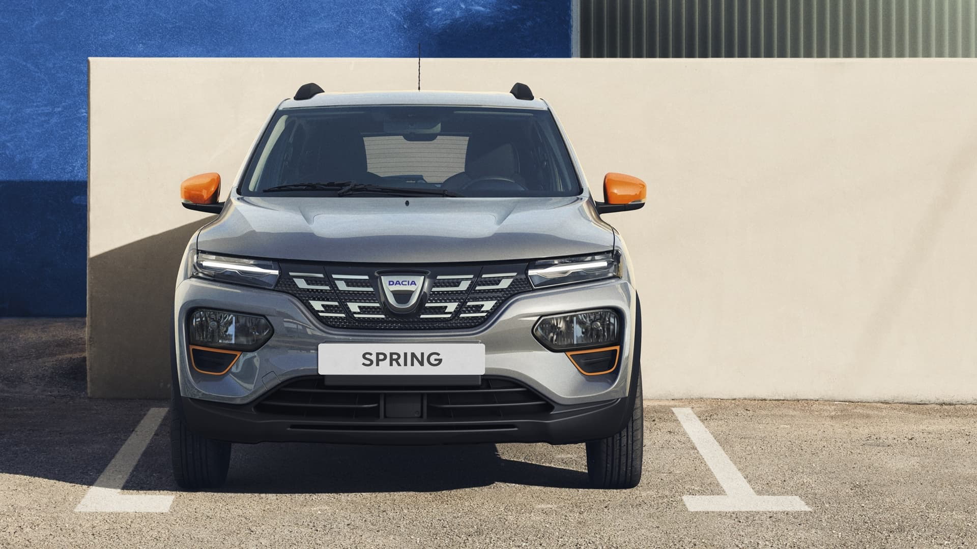 Dacia Spring (bbg)