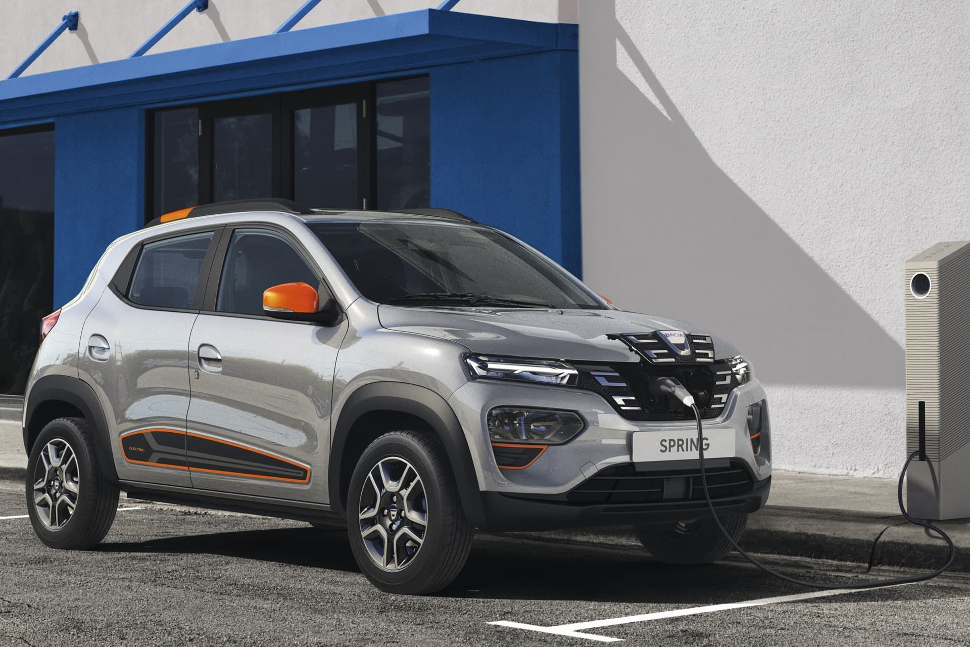 Dacia Spring (bbg)