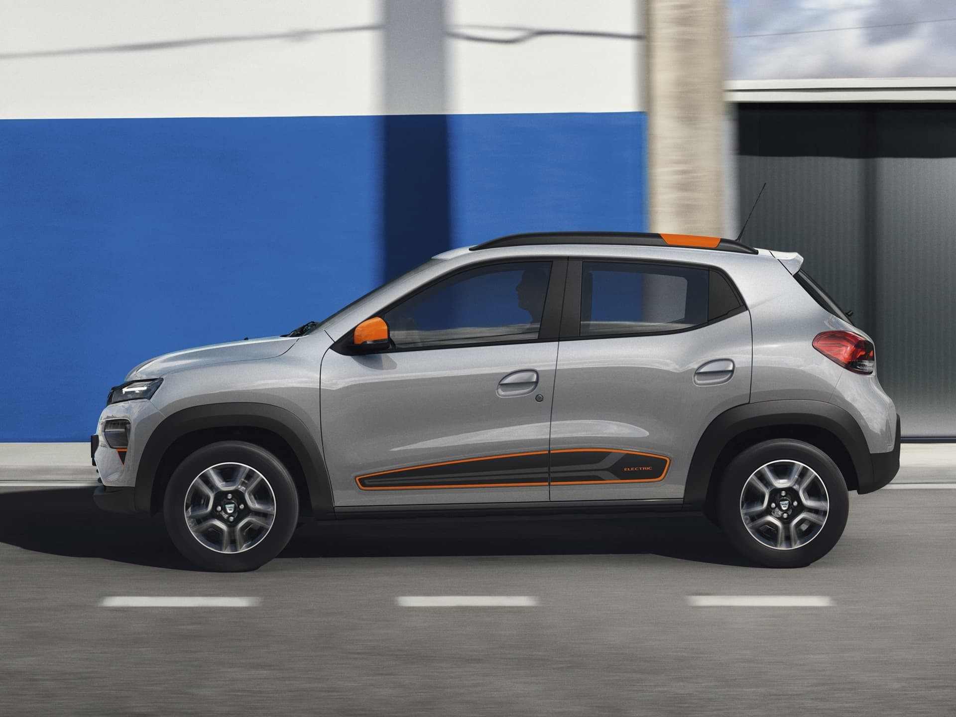 Dacia Spring (bbg)