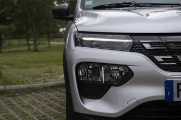 Dacia Spring 2021 0421 Faro Led 072