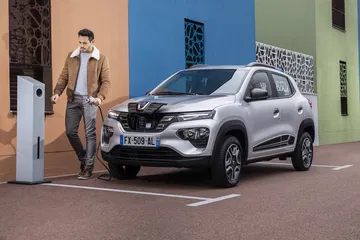 Dacia Spring 2021 0421 Recarga 114