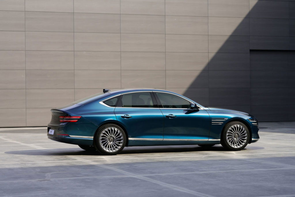 genesis-electrified-g80-2021-2-1024x683.jpg