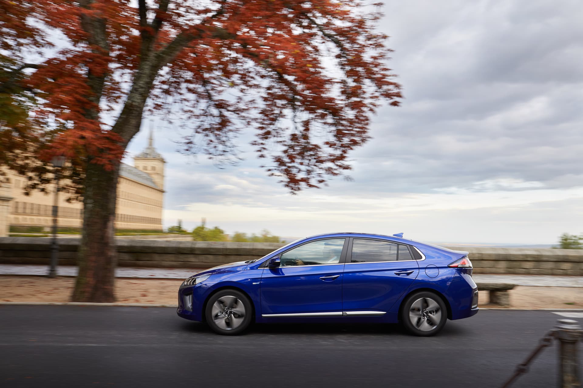 Hyundai Ioniq Oferta Abril 2021 Extrior 02