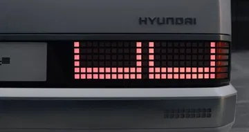 Hyundai Pony Heritage Ev 7