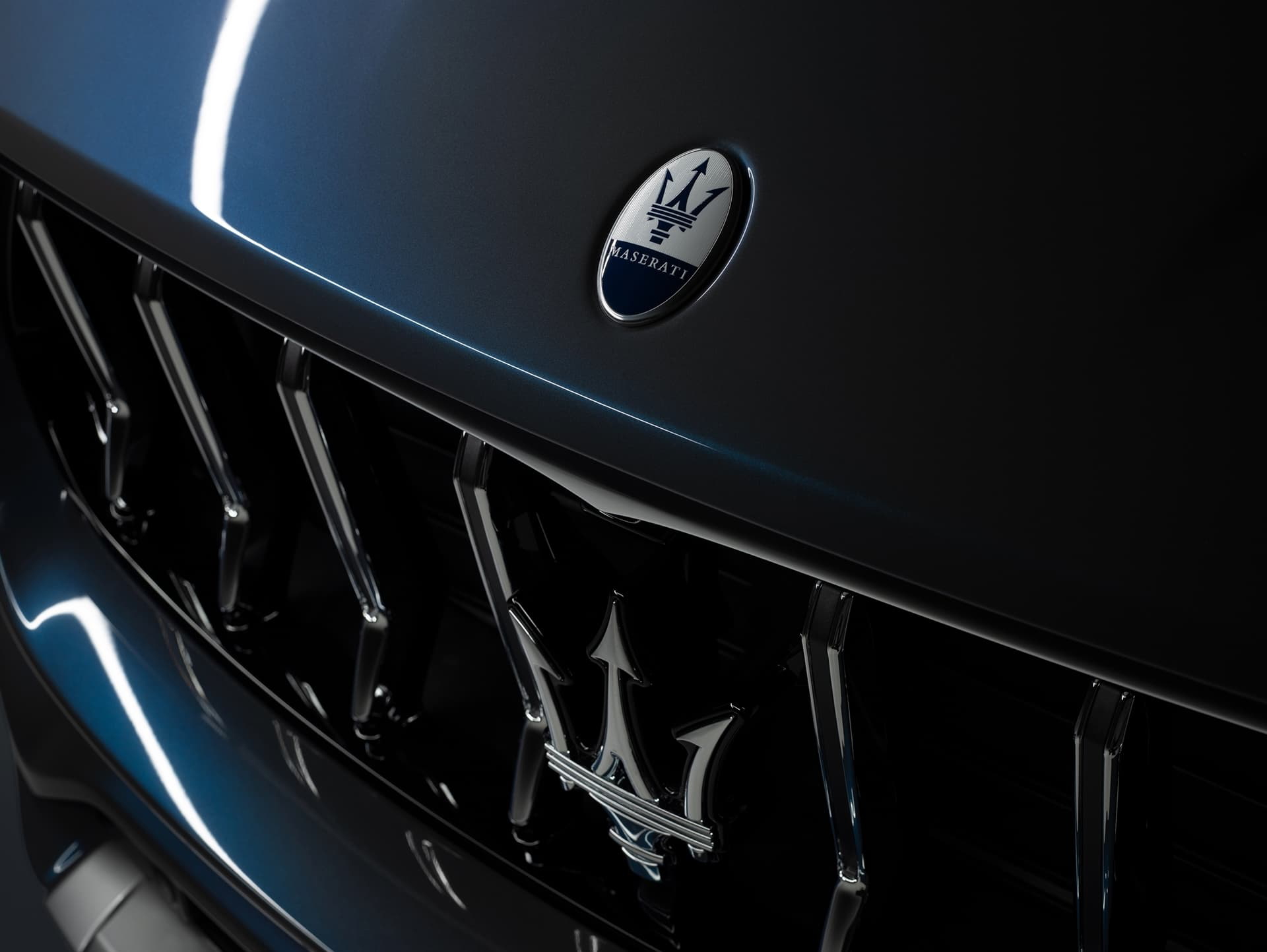 Maserati Levante Hybrid 2021 0421 Parrilla Logo 014
